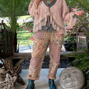 JADED GYPSY LYNDYN TRAVELING ON PANT NEW